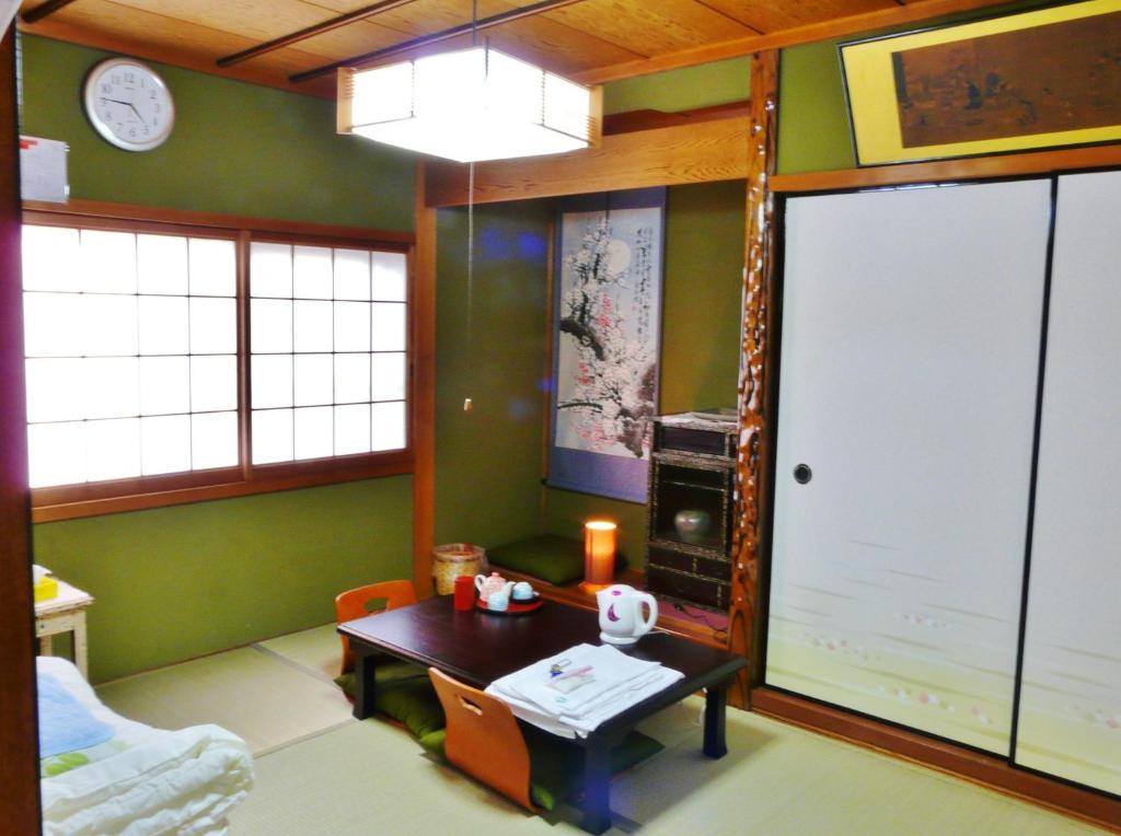 Takama Guest House Hostel Nara Exterior photo